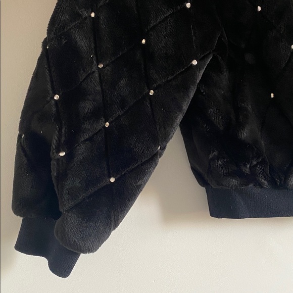 St. John Quilted Faux Fur Studded Convertible Vest/Bomber • Size S - Picture 7 of 16